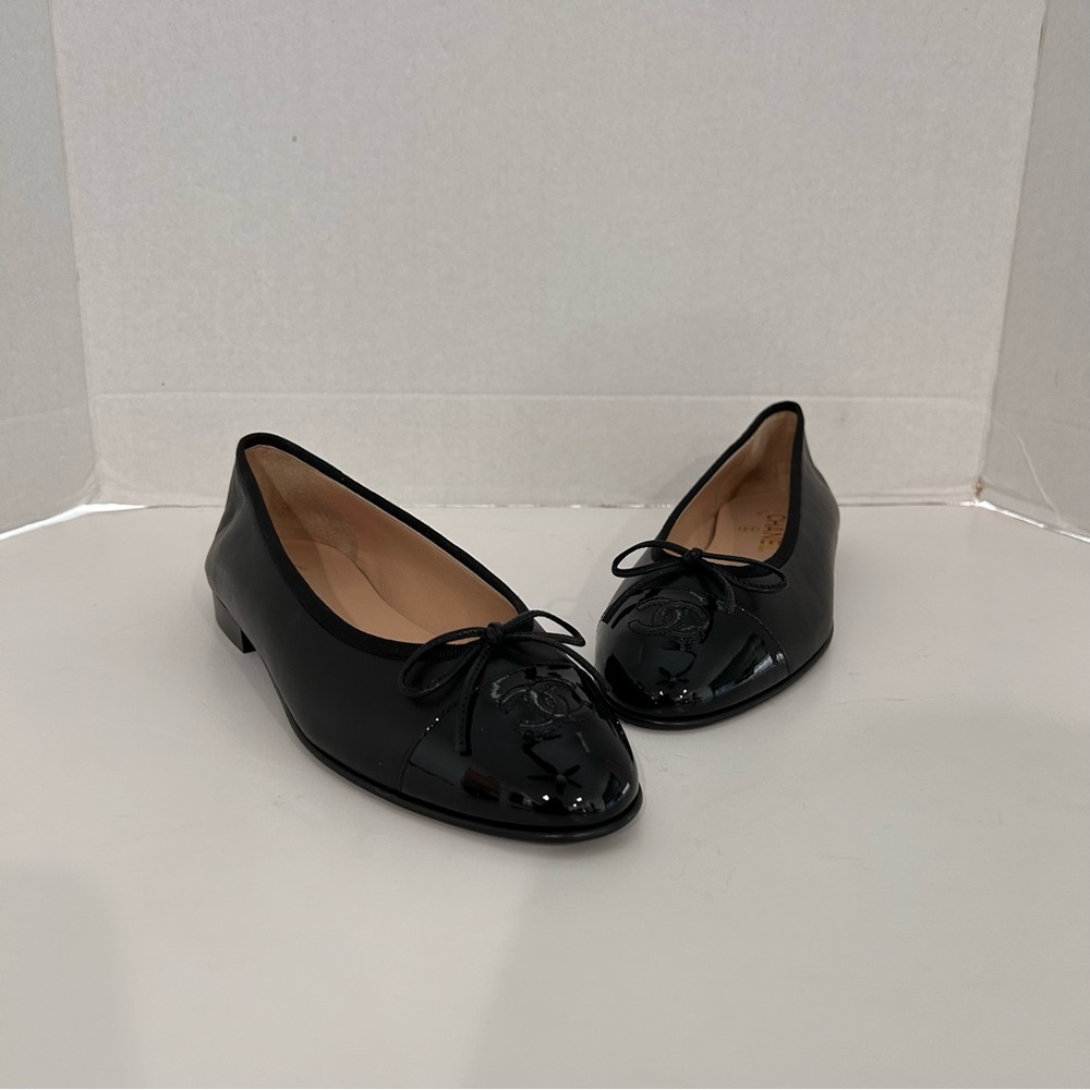 CHANEL Ballerina Flat 94305 Noir 38.5 - Picture 2 of 8